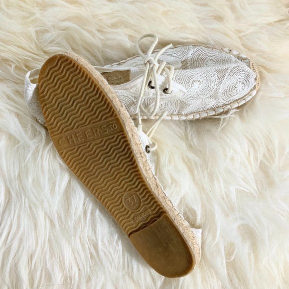 NWOB Soludos Lace-Up Lace Espadrille Sneaker White Women's Size 37EU / 6.5US - Picture 4 of 8